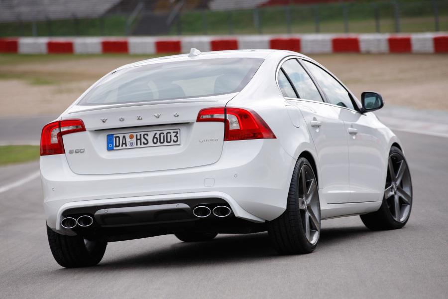 Volvo S60 by Heico Sportiv 2011 года  (фото 4 из 12)